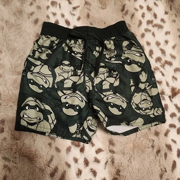 Old navy 12-18mos ninja turtle swim trunks - Picture 1 of 3